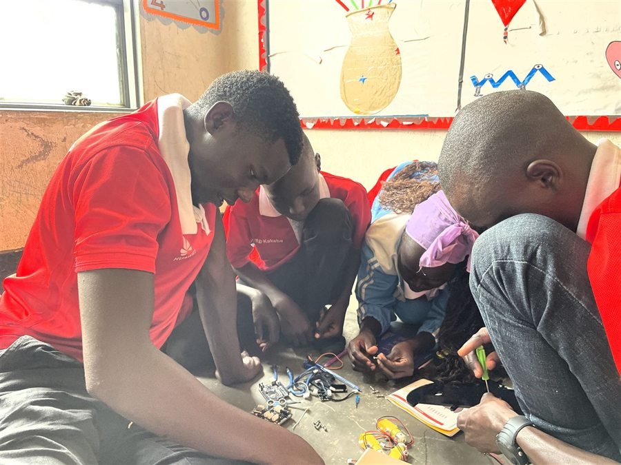 RoboKits Africa
